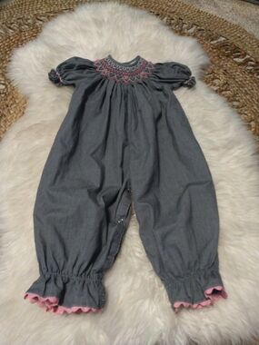 Remember Nguyen Girls Smocked Embroidered Romper Size 9M